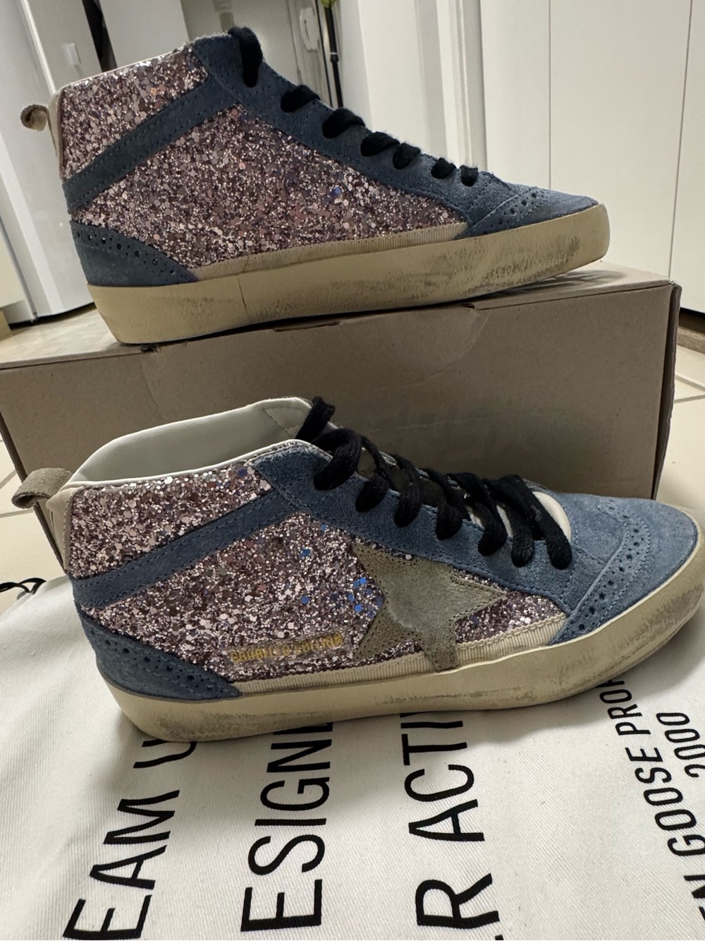 Golden Goose Mid-Star Glitter Sneakers in Lilac and Light Blue - Picture 7 of 8
